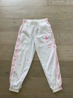 （分類：）位於 。 由 cloudymini 提交（商品編號 1230899943，圖片 1）。簡介： 。
