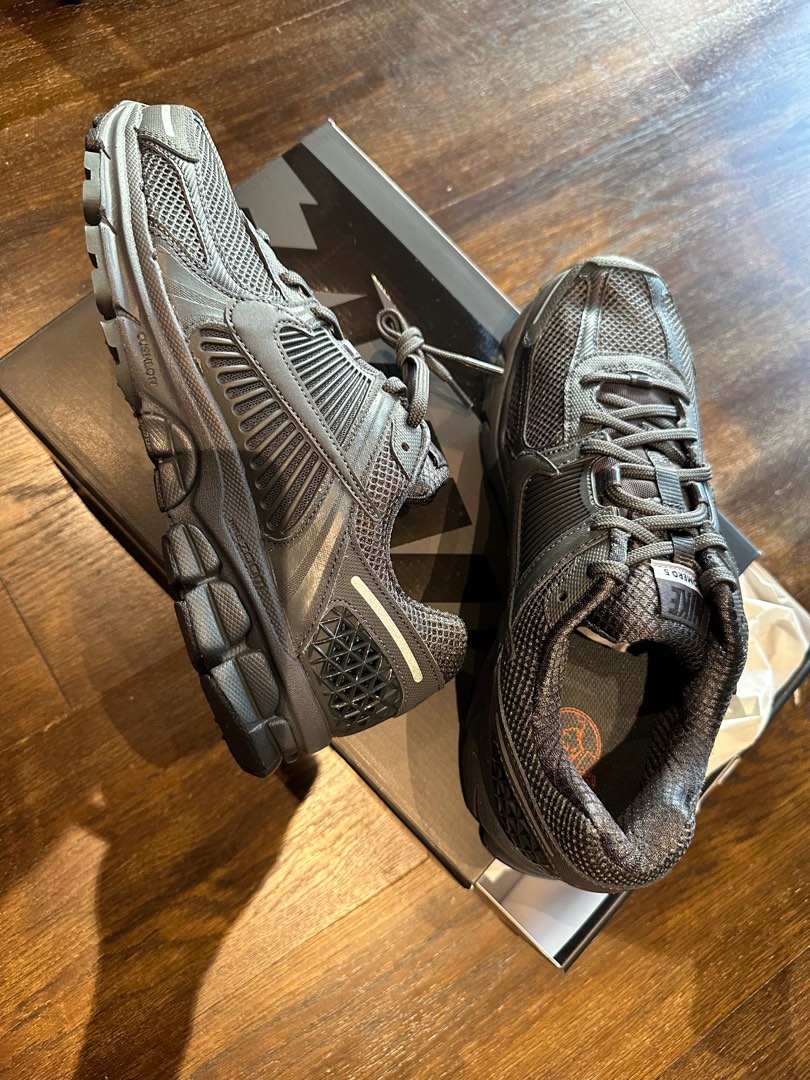 Nike zoom vomero 5 outlet anthracite