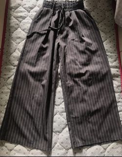 (Category: ) located in . Submitted by sabbypreloved (Listing ID 1230816902, Image 1). Description: .