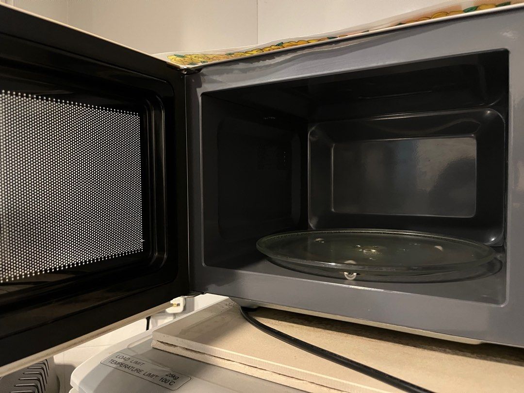Panasonic Microwave NNST342W, 家庭電器, 其他家庭電器 Carousell
