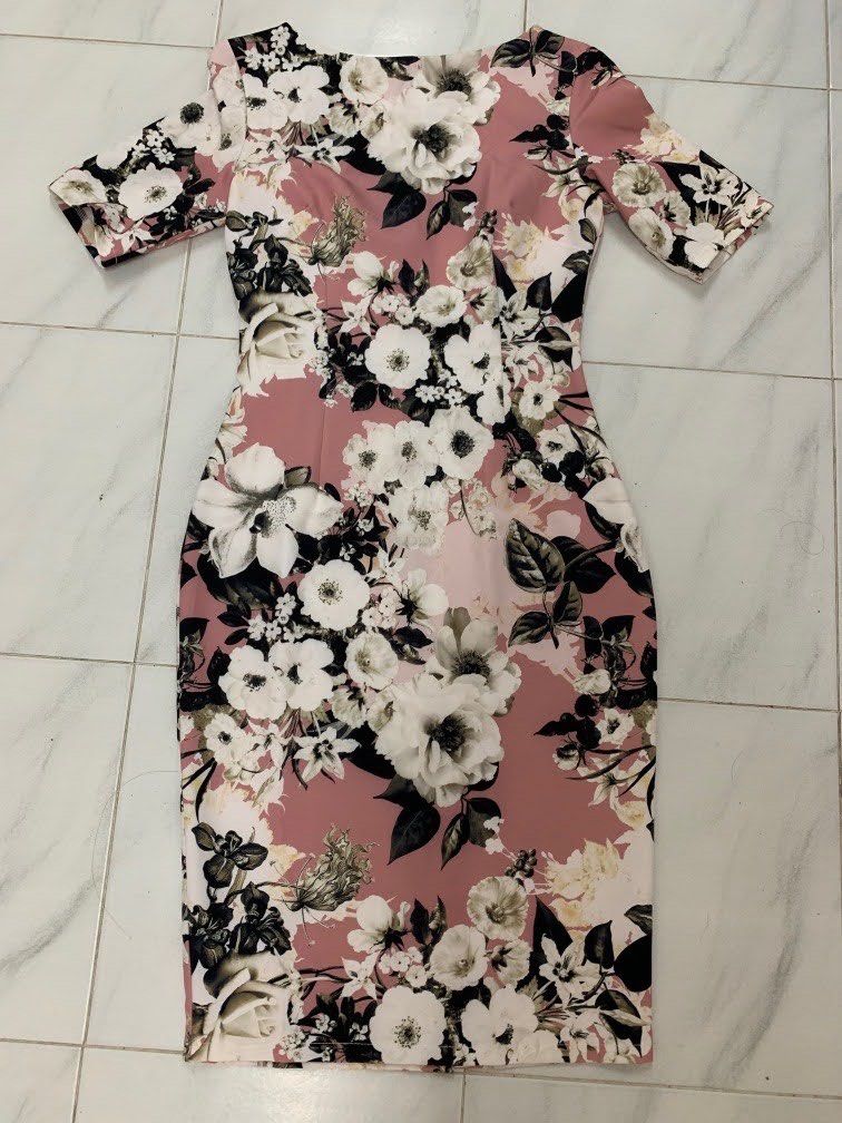 Paper Doll Floral Dress, Women's Fashion, Dresses & Sets, Dresses on