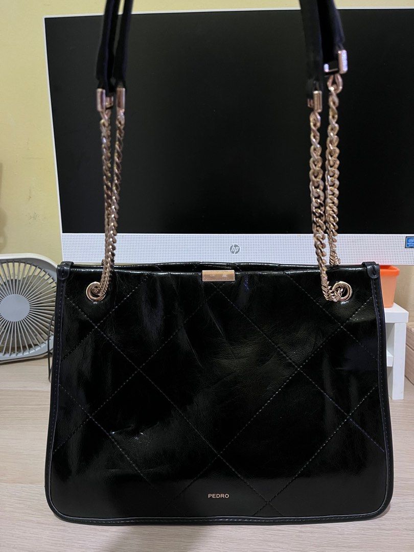 Pedro shoulder clearance bag