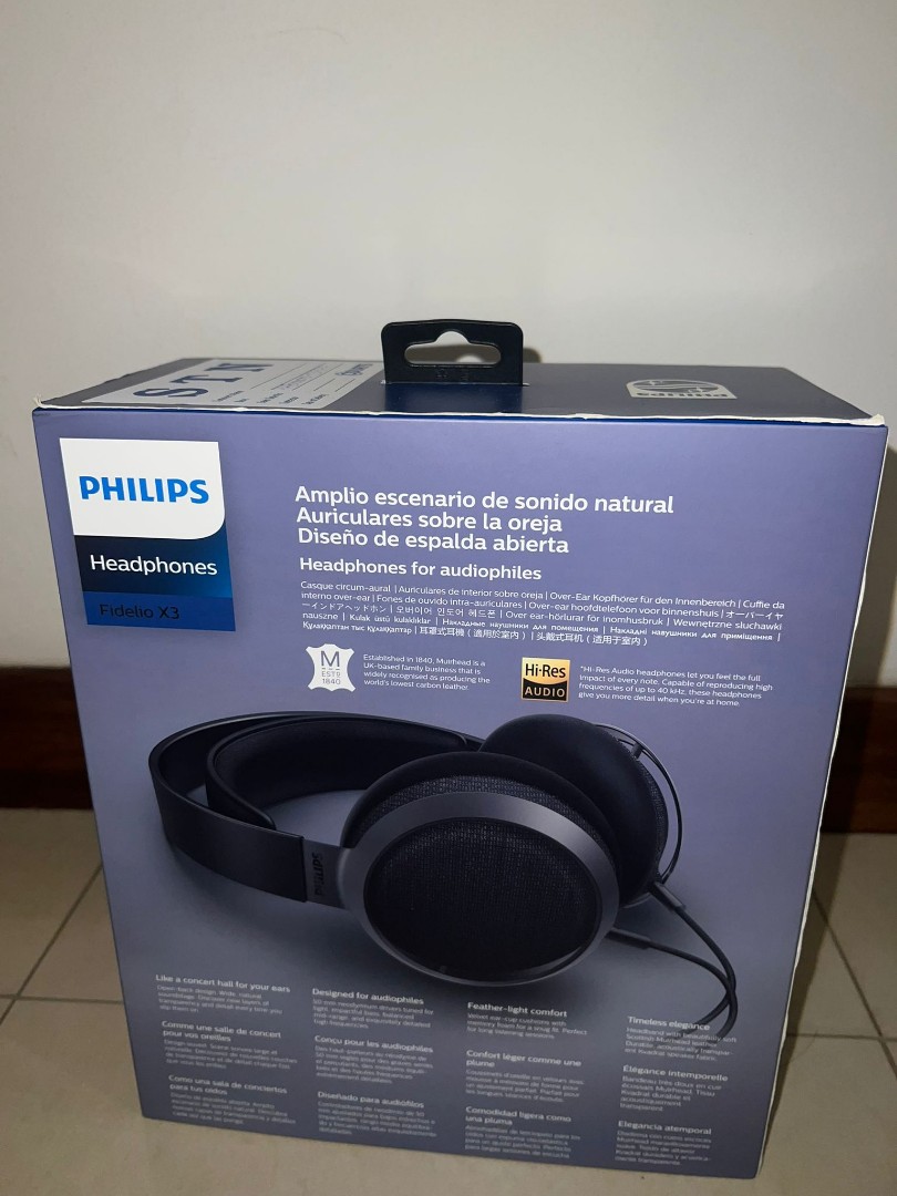 Philips Fidelio X3 Review: Huge sound in an elegant design