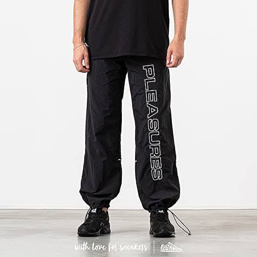 Reebok x pleasures shorts cheap