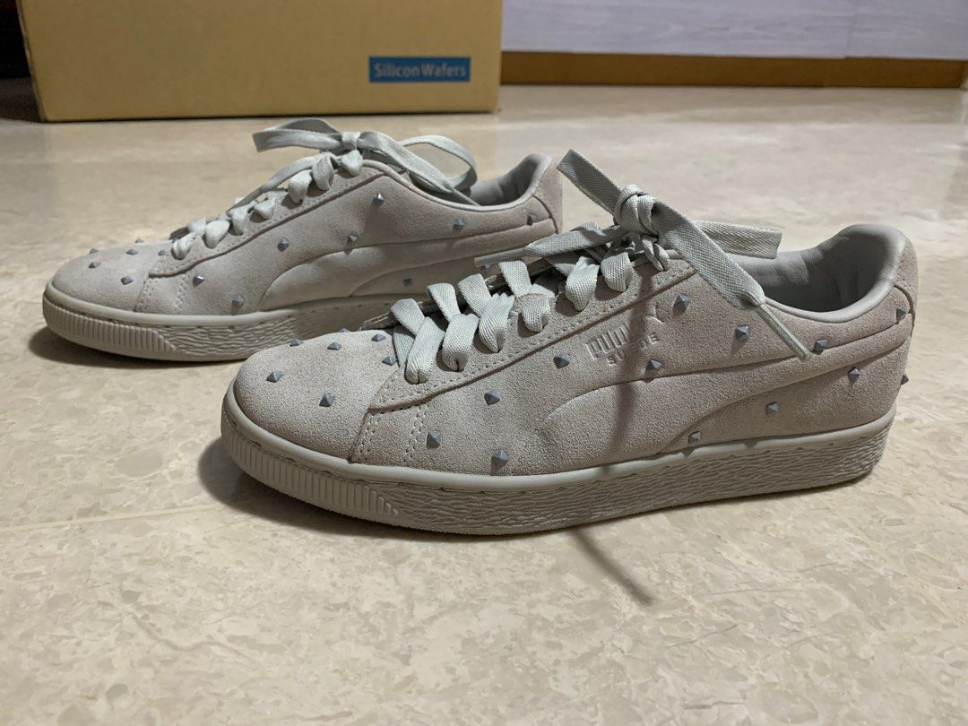 Puma top suede studs