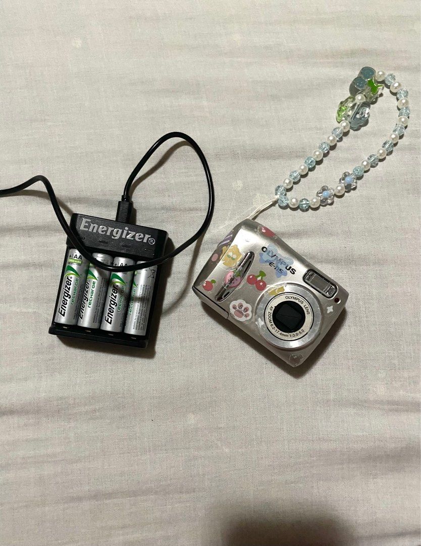 Rare vintage Olympus FE115 Digital Camera on Carousell