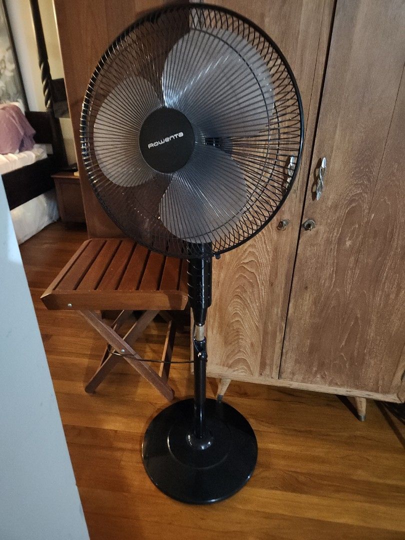 Rowenta standing fan, Furniture & Home Living, Lighting & Fans, Fans on