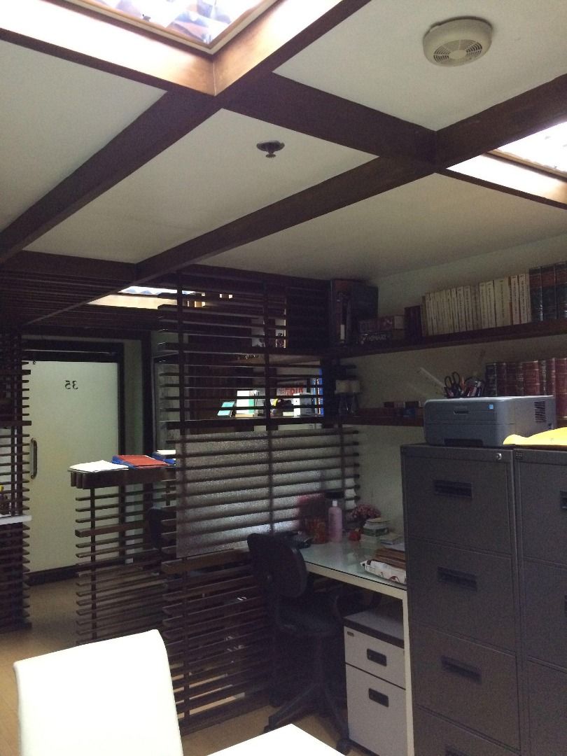 Rush Sale 31sqm P4.2M Office Space in Mega Plaza (Category: Commercial) located in Mandaluyong City. Submitted by richard.pante (Listing ID 1230899503, Image 3). Description: RUSH SALE! CITY & LAND MEGA PLAZA Commercial Unit, 31sqm P4,200,000 TERMS OF PAYMENT Cash basis No bank financing No installment No rent to own Capital Gain Tax charged to owner Transfer Fees charged to buyer DIRECT CLIENTS ONLY (no to brokers and agents pls) Address: ADB Av