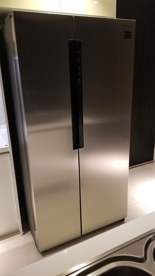Samsung 620L side by side door, TV & Home Appliances, Kitchen
