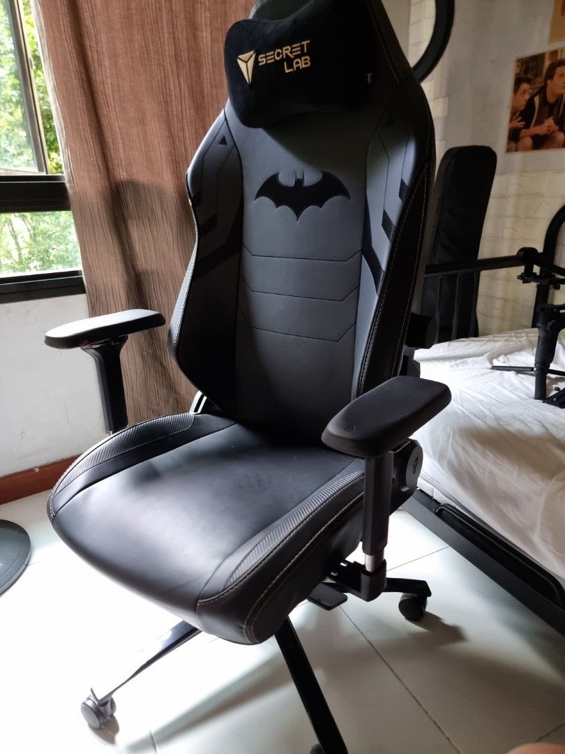 secretlab TITAN Evo Dark knight edition Furniture Home Living
