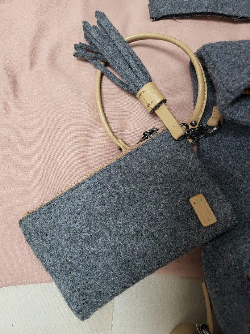 Sherpani amelia backpack on sale