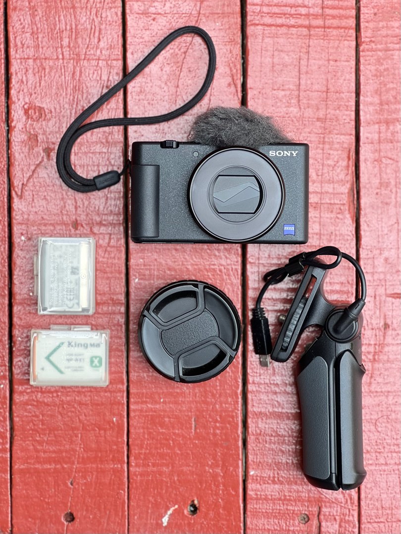 Sony ZV1, Photography, Cameras on Carousell