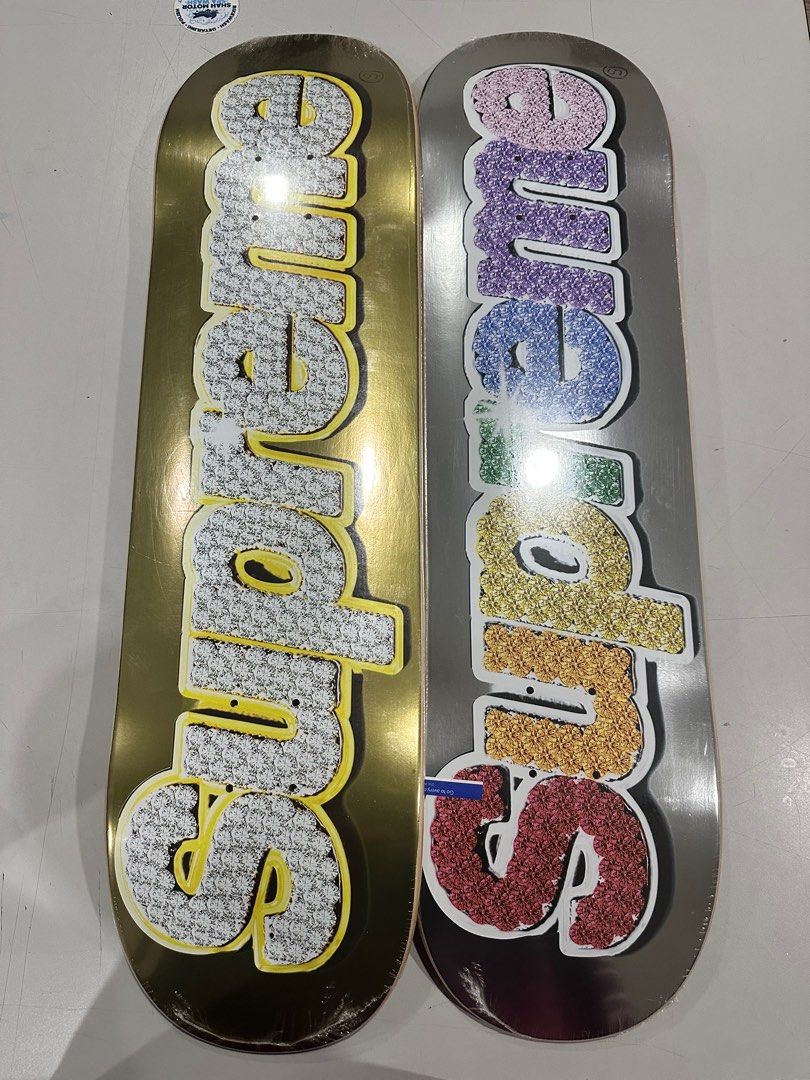 Supreme online bling logo