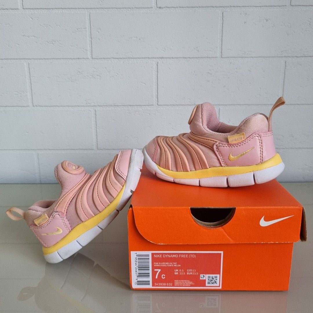 Nike dynamo top free size 13