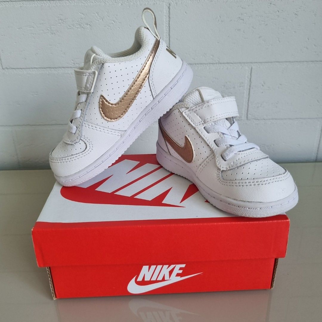 Nike court borough low velcro online