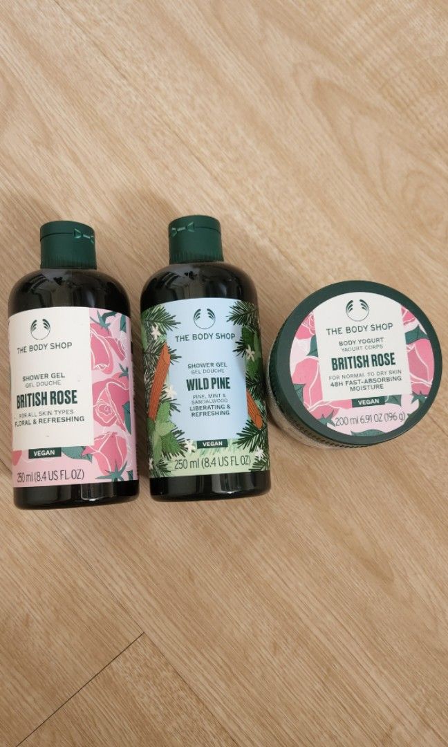 The Body Shop Shower Gel British Rose and Wild Pine & Body Yogurt