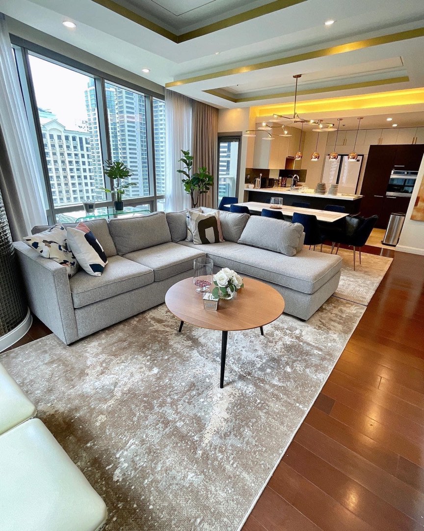 The Suites 2 bedroom for rush rent fully interiored unit in BGC