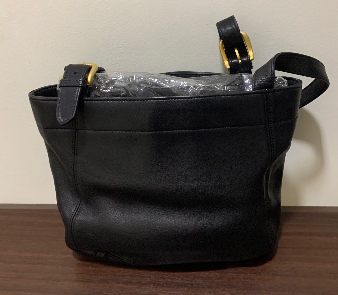 Tignanello black leather shoulder hotsell bag