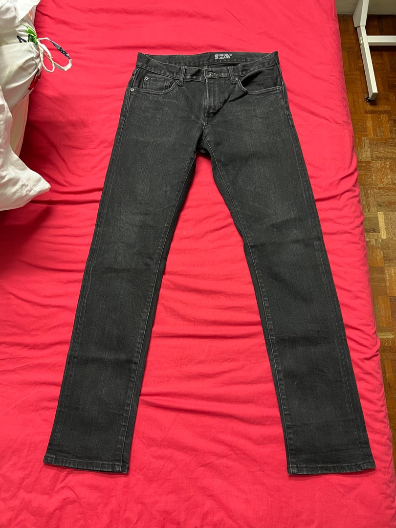 Uniqlo Jeans black, Men's Fashion, Bottoms, Jeans on Carousell