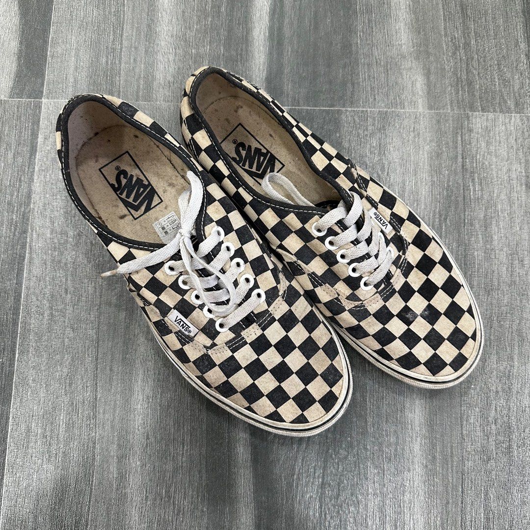 Gingham black discount and white vans