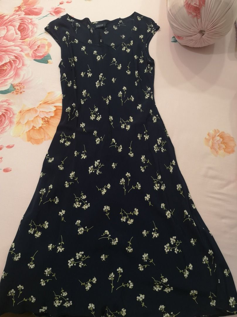 Daisy shop print dress