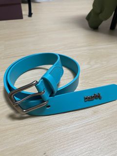 （分類：）位於 。 由 lemagasinstore 提交（商品編號 1230846801，圖片 1）。簡介： 。