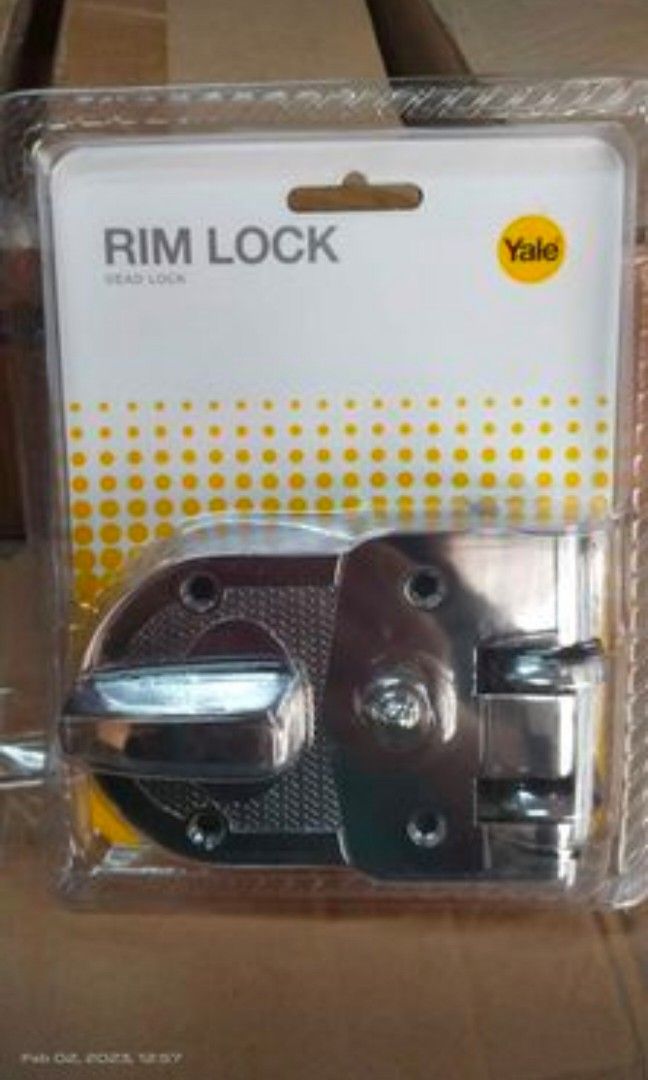 Yale rim lock deadlock V297 US26 chrome (Category: Locks, Doors & Gates) located in Manila. Submitted by bernaatit (Listing ID 1230831436, Image 1). Description: Yale rim lock with auto locking feature when door shuts suitable for both sliding and swing door Also offer other products of Yale Master Stanley Tramontina Picus Japan Shell USA Sata Tools Arrow staple and others ⭐ message me for your orders and inquiries ⭐ meet up or ship via lalamove 