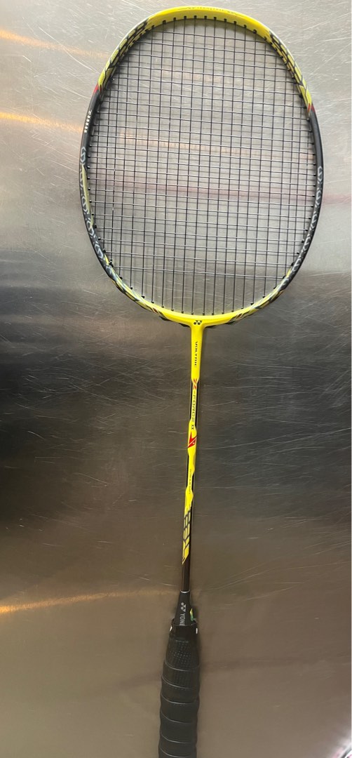 Zorek Racket Yonex Badminton Racket Z force 2, Sports Equipment, Sports & Games ...