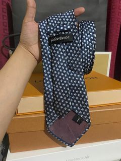 (Category: ) located in . Submitted by treasuregem (Listing ID 1230893003, Image 1). Description: .