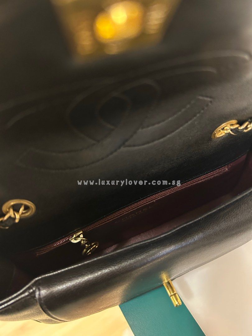 20 Like New Chanel Diana Reissue Flap 2015 Black Lamb GHW, Luxury