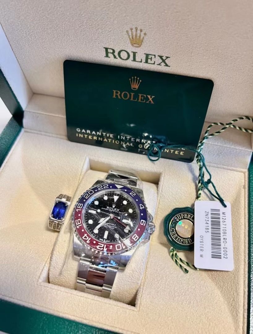 全新未使用23年年卡】Rolex/勞力士126710板帶可樂圈, 名牌, 手錶