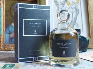 🔮 2ml Serge Lutens Exclusive Bottles - Douce Amere 蘆丹氏 吊鐘系列 - 苦甜交織 🔍 附糯米紙的大白兔糖 ✨ MAYUD香水分裝 Tester Sample Niche Perfume Decant ✨’