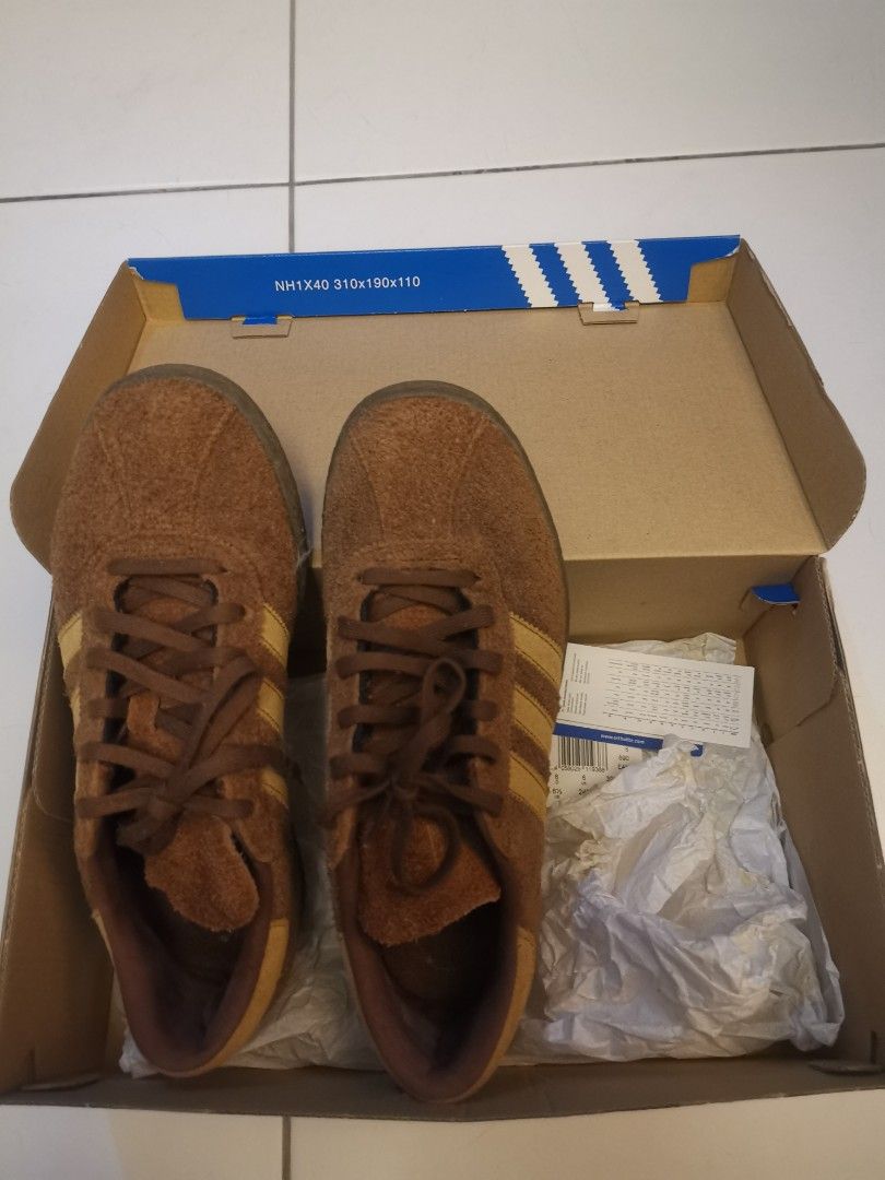 Adidas bermuda cardboard sale