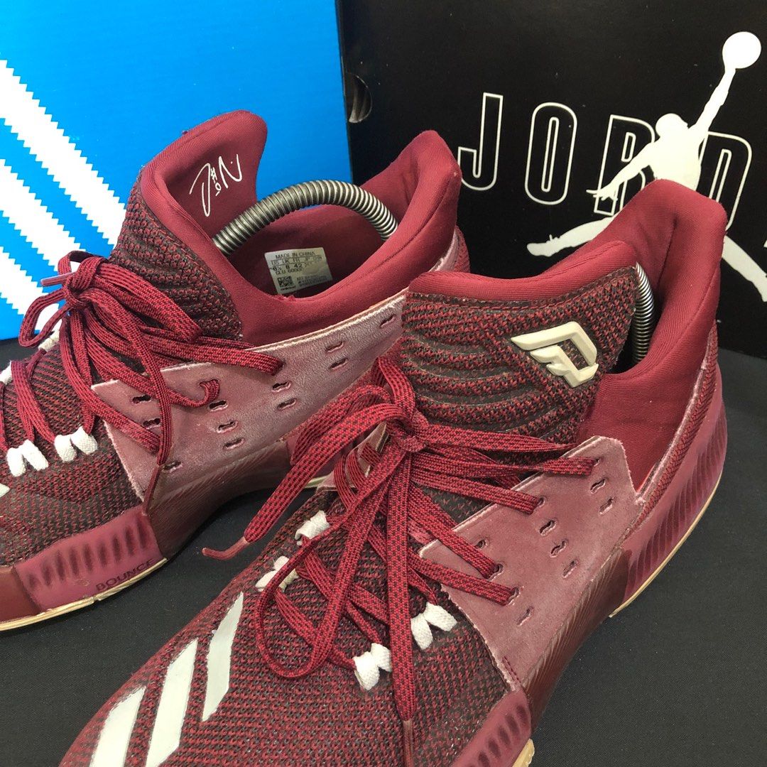 Dame 3 maroon top