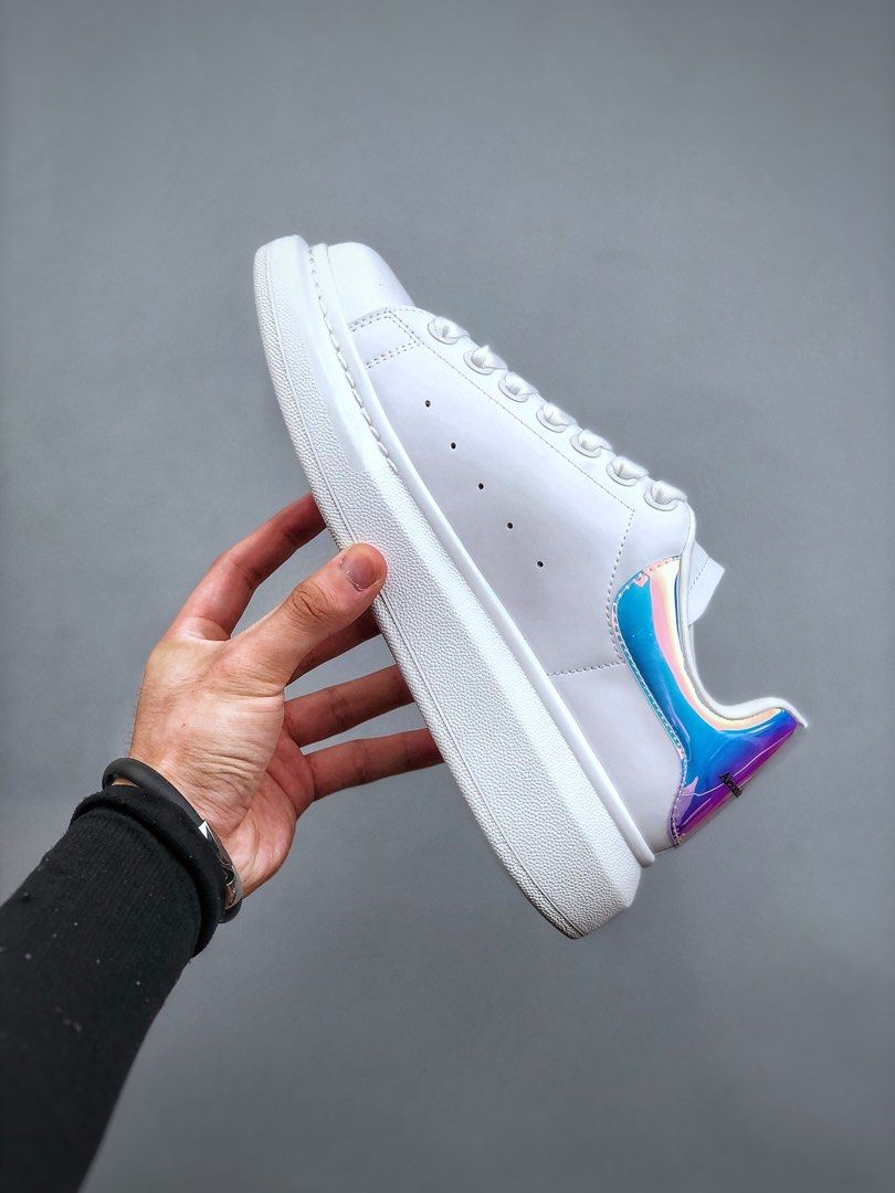 Alexander mcqueen hand sneakers online