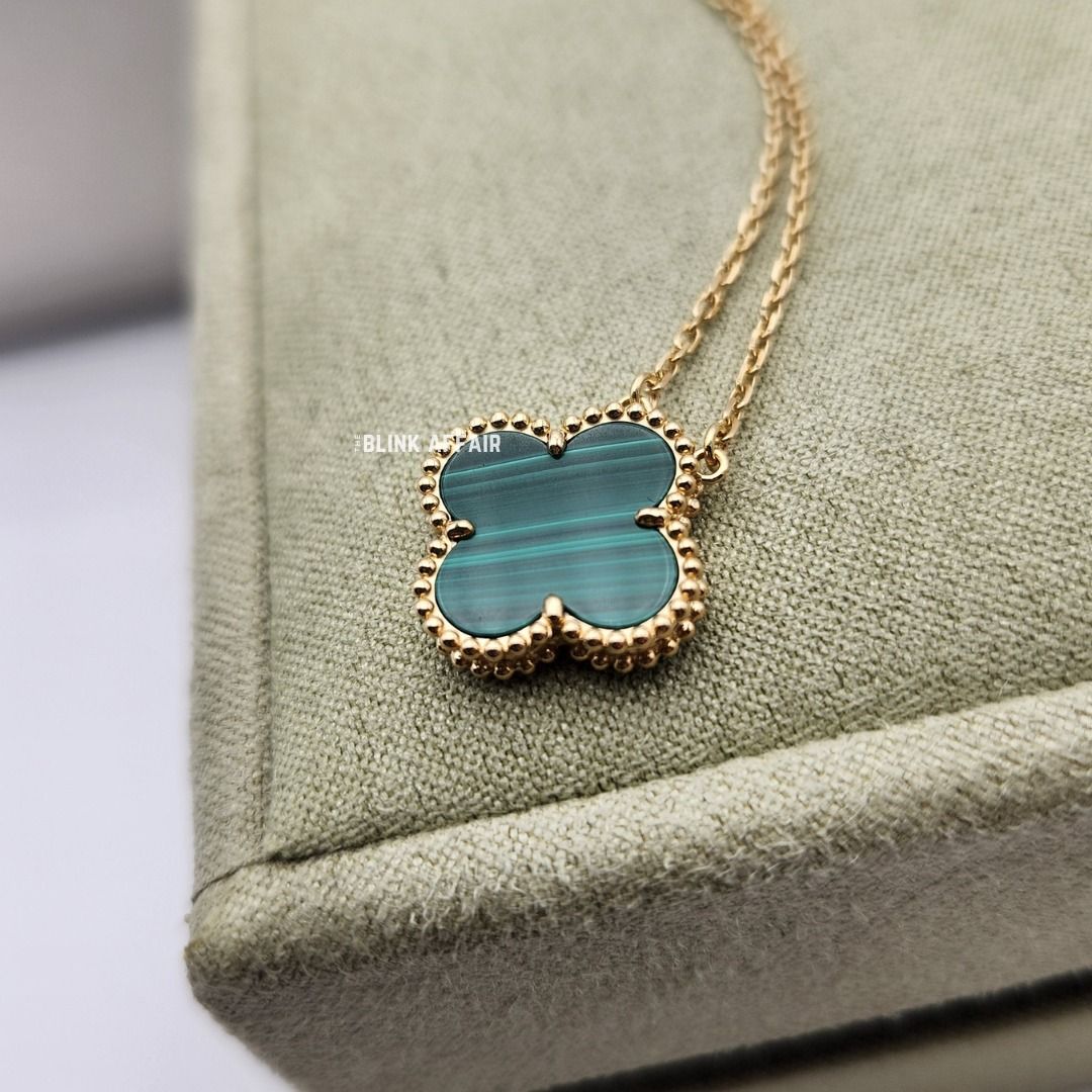 Vintage malachite necklace best sale