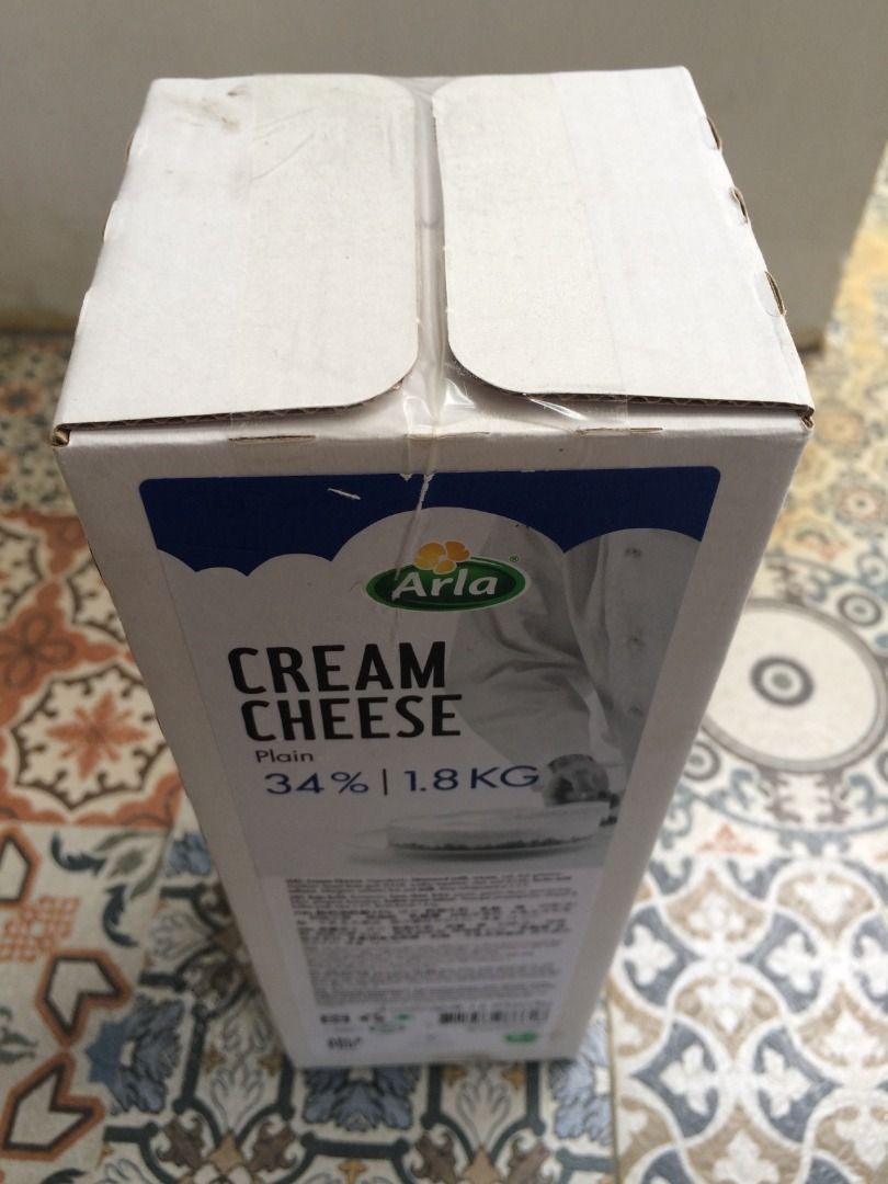 Arla Cream Cheese Plain Block 34 Fat, 1.8kg Additional Discount