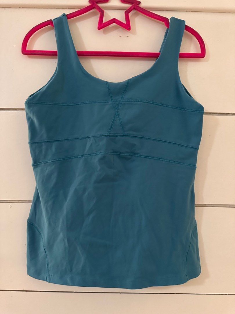 Athleta yoga top, Women's Fashion, Activewear on Carousell