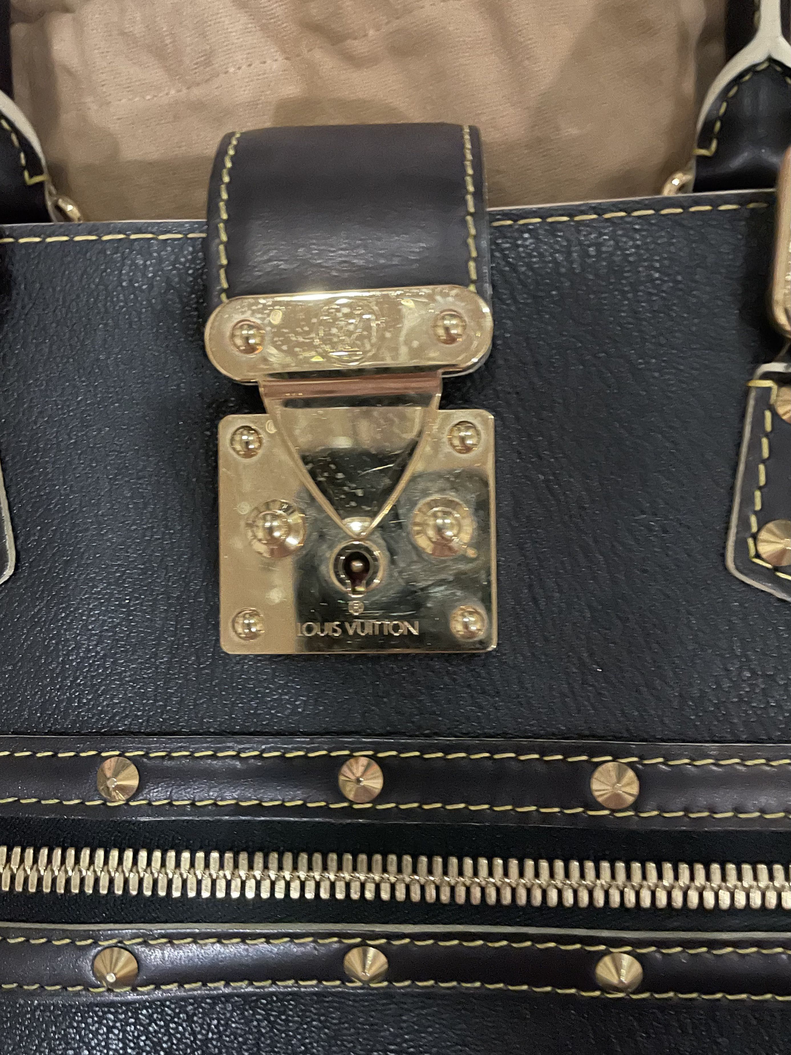 Louis Vuitton, Bags, Euc Louis Vuitton Suhali Leather Le Favori Wallet  With Box And Dust Bag