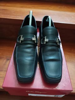 100% Authentic Salvatore Ferragamo leather dress shoes
