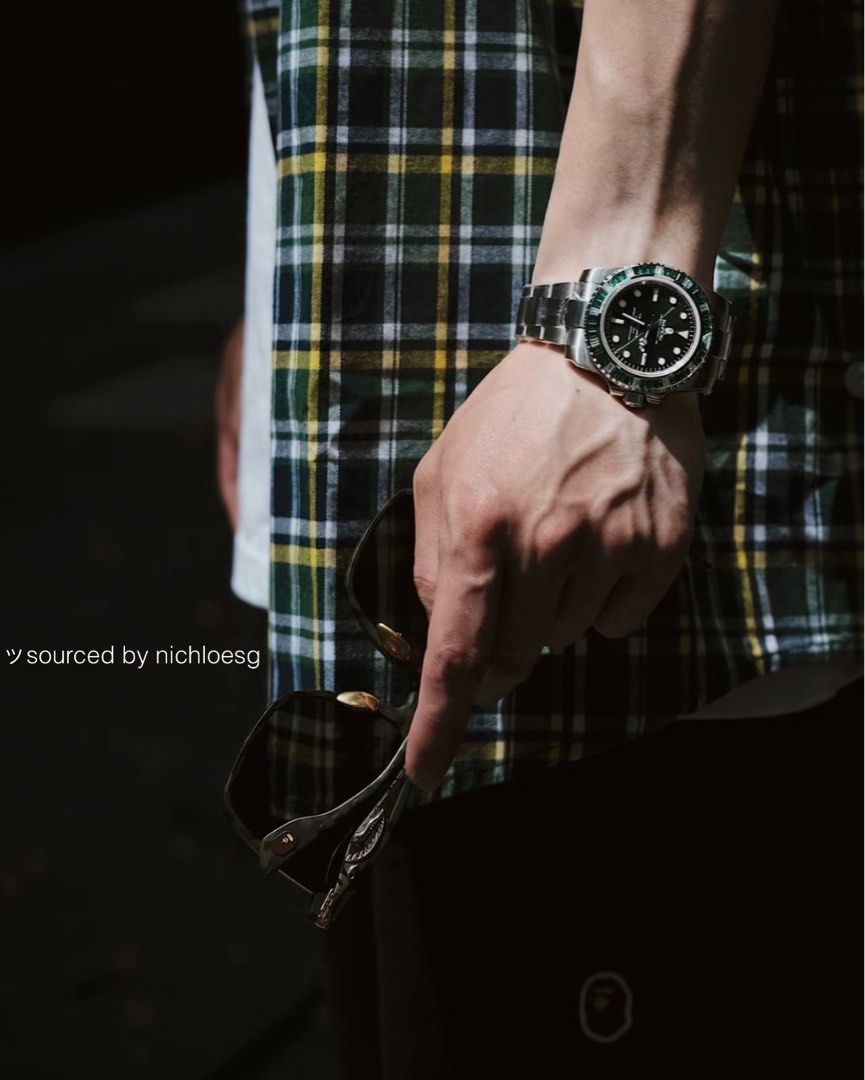 BAPE TYPE 1 BAPEX CRYSTAL STONE (GREEN), Luxury, Watches on Carousell