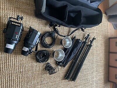 Bowens Gemini GM400  2 Head Studio Flash Outfit, Stands Umbrellas Reflector & Bag
