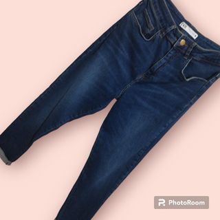 (Kategori: ) berada di . Dikirim oleh dit_second_clothes (ID iklan 1230921380, Gambar 1). Deskripsi: .