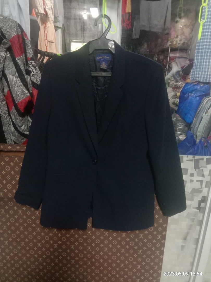 Charter club blazer 19x28 (Category: Coats, Jackets and Outerwear) located in Manila. Submitted by ver091 (Listing ID 1230958560, Image 3). Description: ok.
