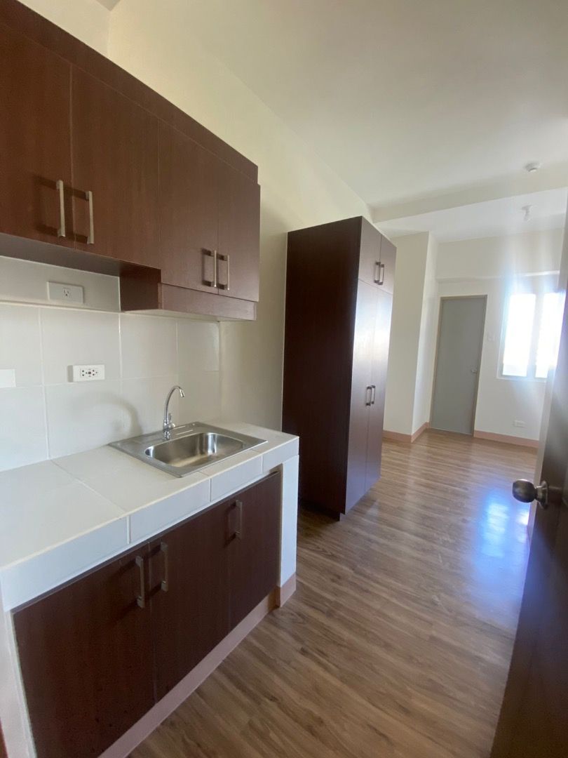 CITYLAND One Hidalgo PreSelling Condo in Manila near PGH PWU Taft