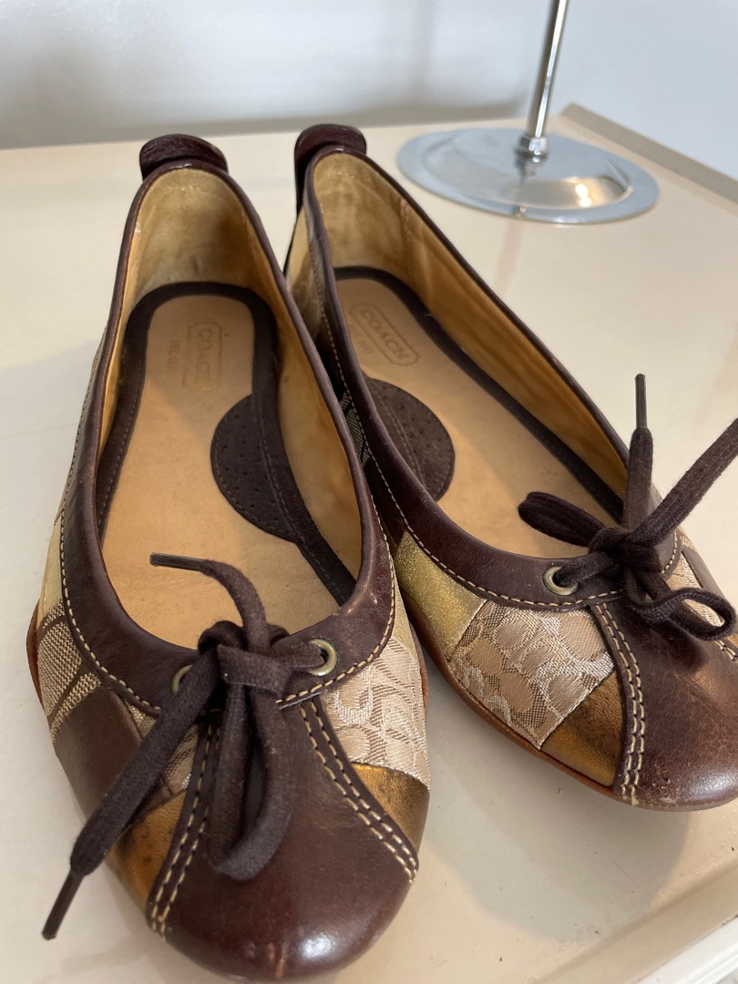 Coach flat shoes on Carousell