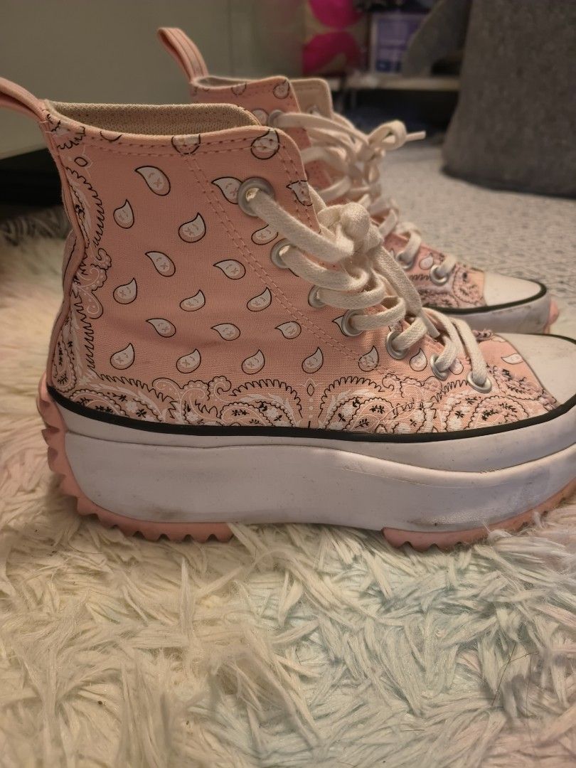 Converse limited edition run star hike platform Women s Fashion