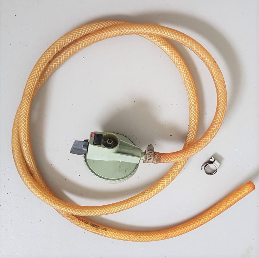 Crown Gas Cooker, Model 118, Single Burner, Automatic Ignition, Flame