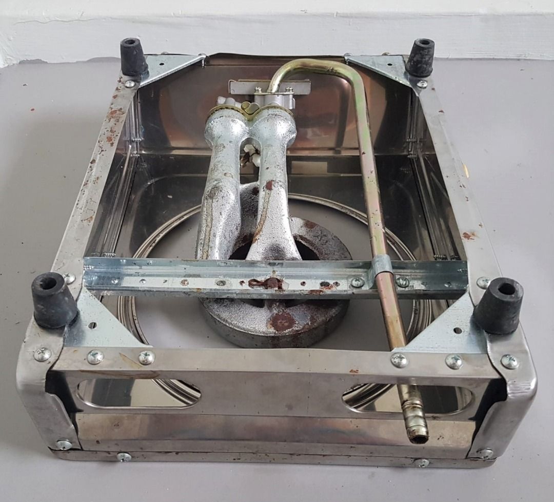 Crown Gas Cooker, Model 118, Single Burner, Automatic Ignition, Flame