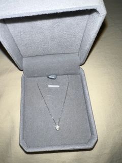 Dainty diamond necklace - 18k white gold